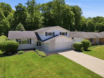1633 Windsor Dr