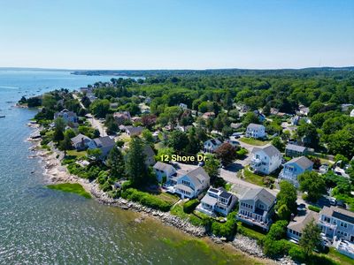 12 Shore Dr