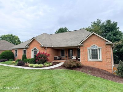 3748 Whitworth Dr