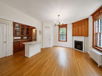 33-16 81st St #32B