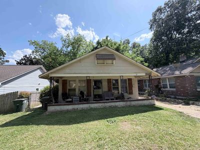 3569 Douglass Ave