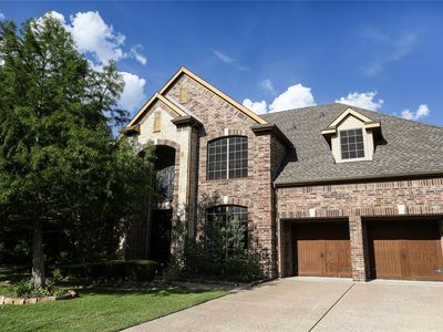 2417 Laguna Ln