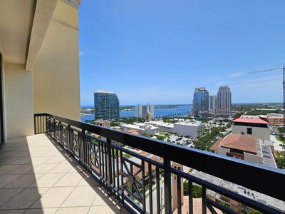 801 S Olive Avenue #1604