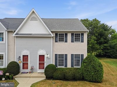 2825 Sturbridge Ct