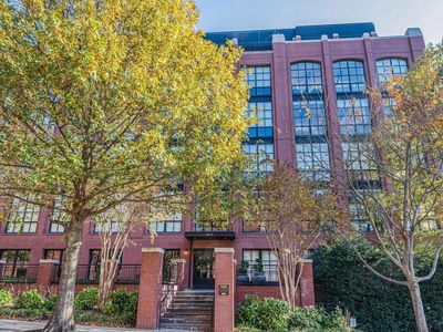 1615 N Queen St #M304