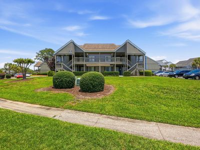 1890 Auburn Ln. #31-F