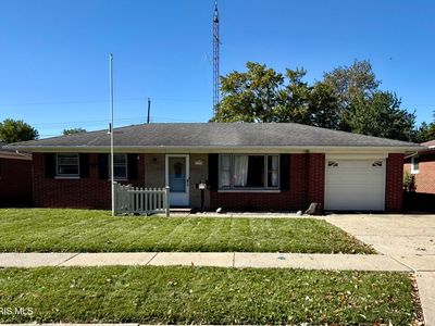 Property at 1037 Rosedale St, Maumee, OH