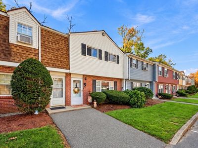 17 Orchard Ave #J