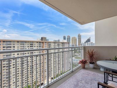 250 174th St APT 2211