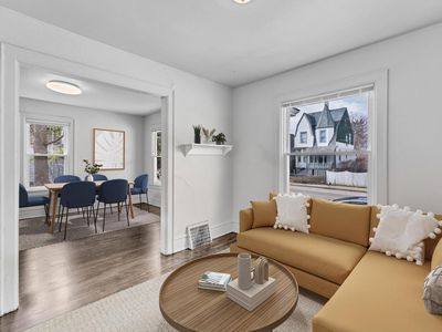 2932 North Holton STREET