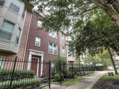 3023 Austin St