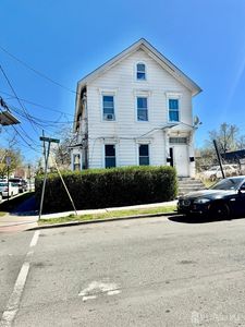 168 Throop Ave