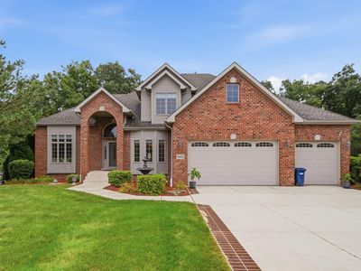 9405 Julia Dr