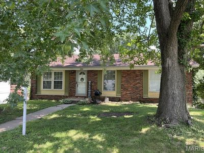 5905 Dogwood Ln