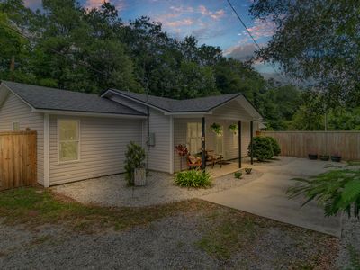 127 United Ln