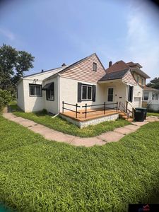 3178 Fowler Ave
