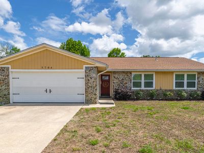 5704 Ivy Rd