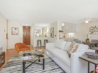 6000 Canterbury Dr UNIT D212