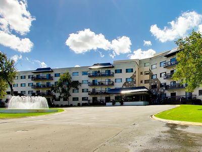 6700 S Brainard Ave APT 101