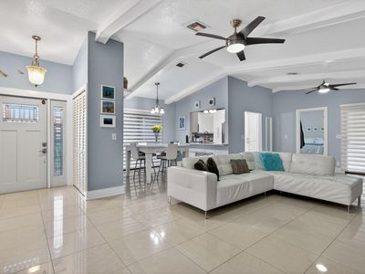 6190 Pine Tree Lane #D
