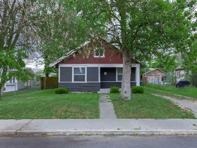 211 E Princeton Ave
