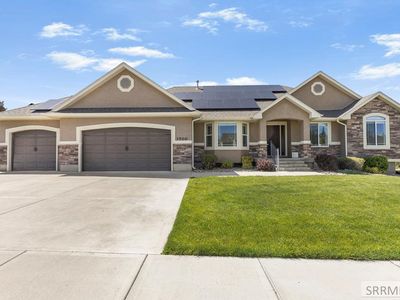 3700 S Founders Pointe Dr