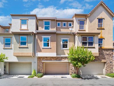 1259 Water Lily Way