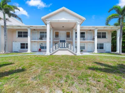 4521 NE 21st Avenue #1