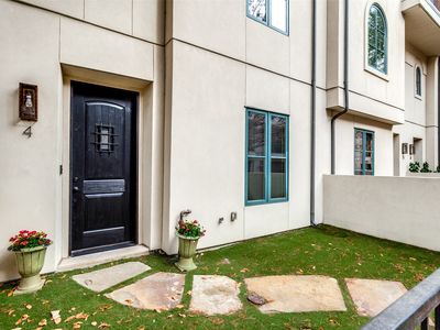 4406 Bowser Ave APT 4