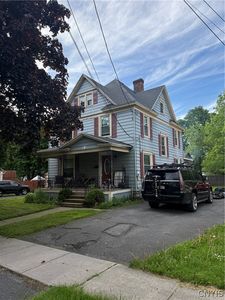 1 Lawton Ave