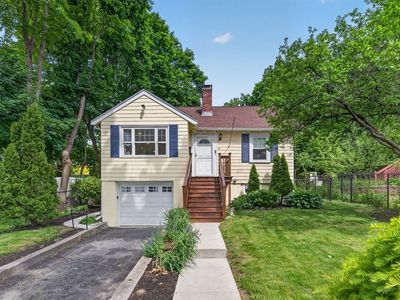 4 Irving St