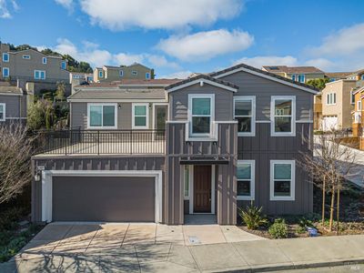 585 Sapphire St