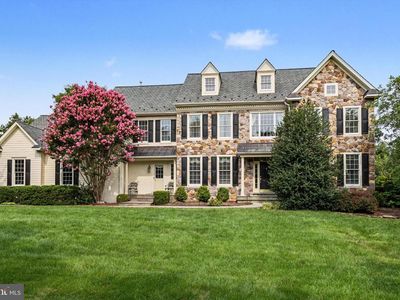 125 Muirfield Ln