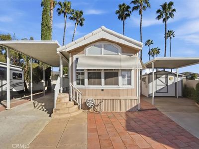 1295 S Cawston Ave Space 11