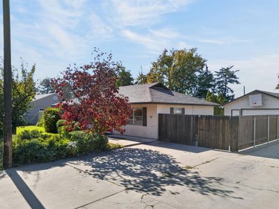 605 Cottonwood Dr