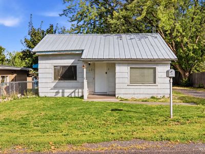 135 N Garden Ct