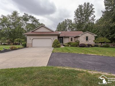 6277 Secor Rd