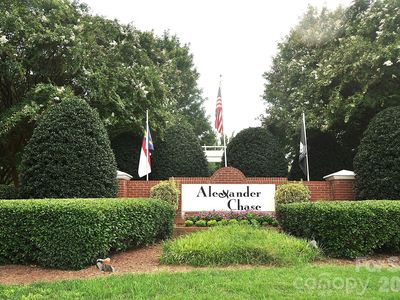Property at 16648 Amberside Rd, Cornelius, NC