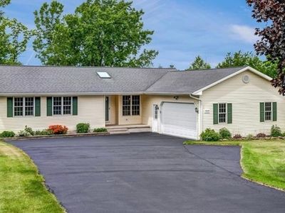 4868 Cambria Rd