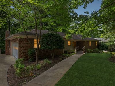 3631 Woodcrest Cir NW
