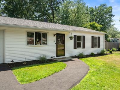 87 Burton Ave