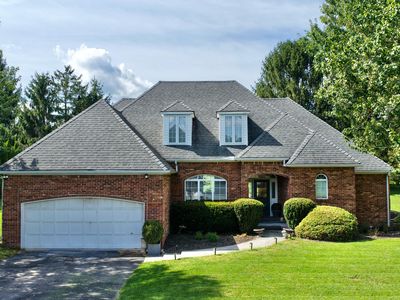 172 Old White Dr
