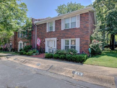 213 Cambridge Place Dr
