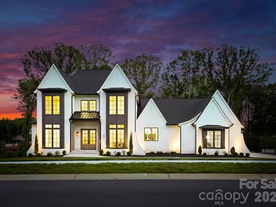 207 Sugar Maple Ln