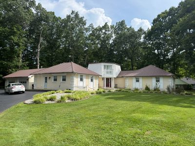 392 River View Dr