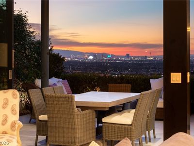1228 Starview Peak Ct