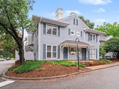 1402 Barton Place Dr