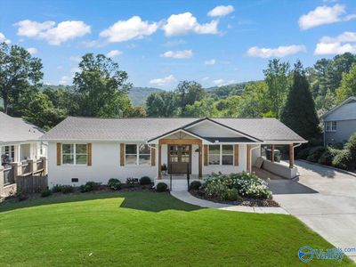 1503 Mountainbrook Dr SE