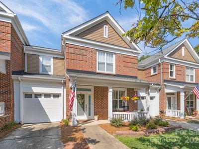 18525 Mizzenmast Ave