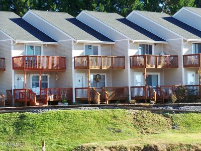 516 Lakeside Dock Dr APT 3